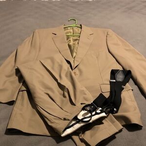 Canali Tan Brown 100% Wool Made in Italy Mens Suit Please Read Entire Post Thx